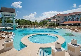 Sandals Grande Ocho Rios Beach &Villa Resort 4*,  Jamaica
