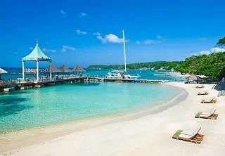 Hotel Sandals Grande Ocho Rios Beach &Villa Resort